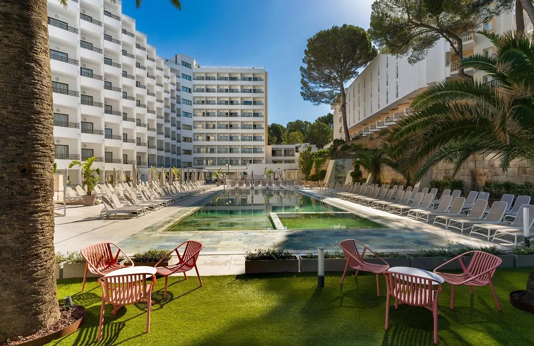 Hotel Vibra Beverly Playa-1