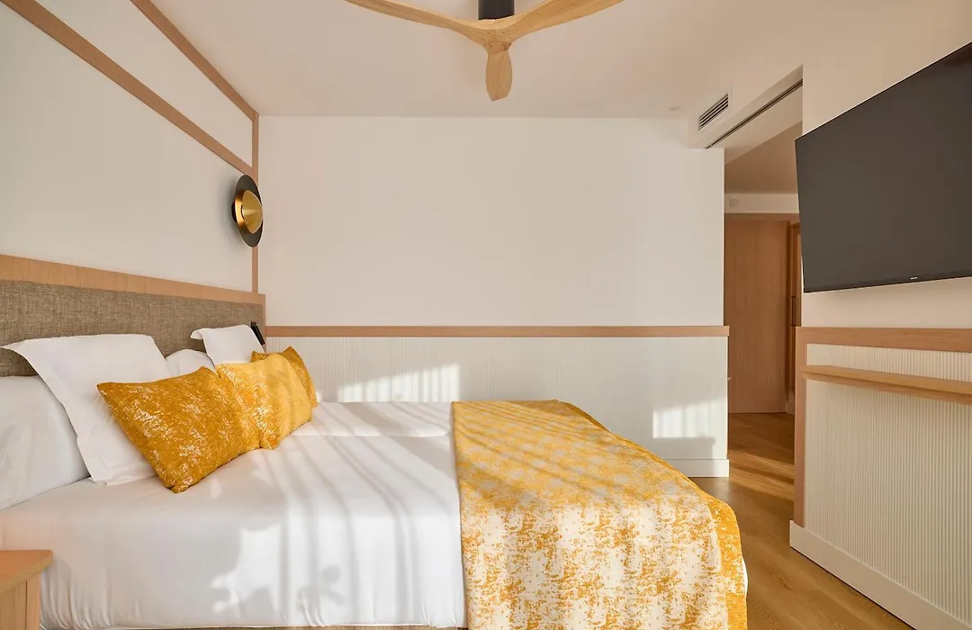 Tomir Portals Suites - Adults Only-1