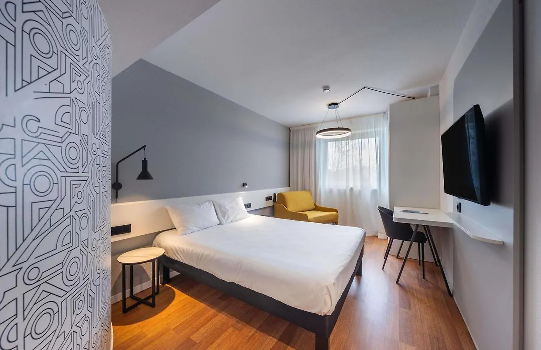 Ibis Murcia-1