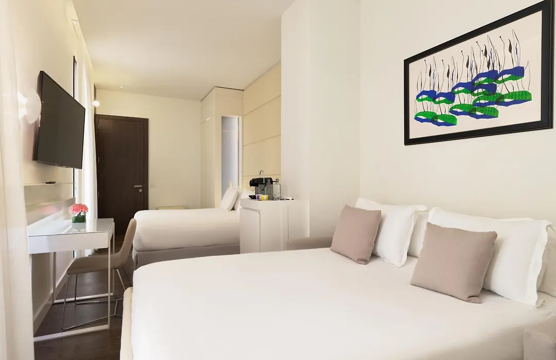 H10 Urquinaona Plaza (Adults Only)-1