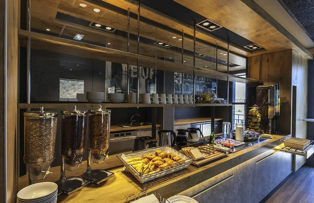 Ibis Budget Valencia Alcasser-1