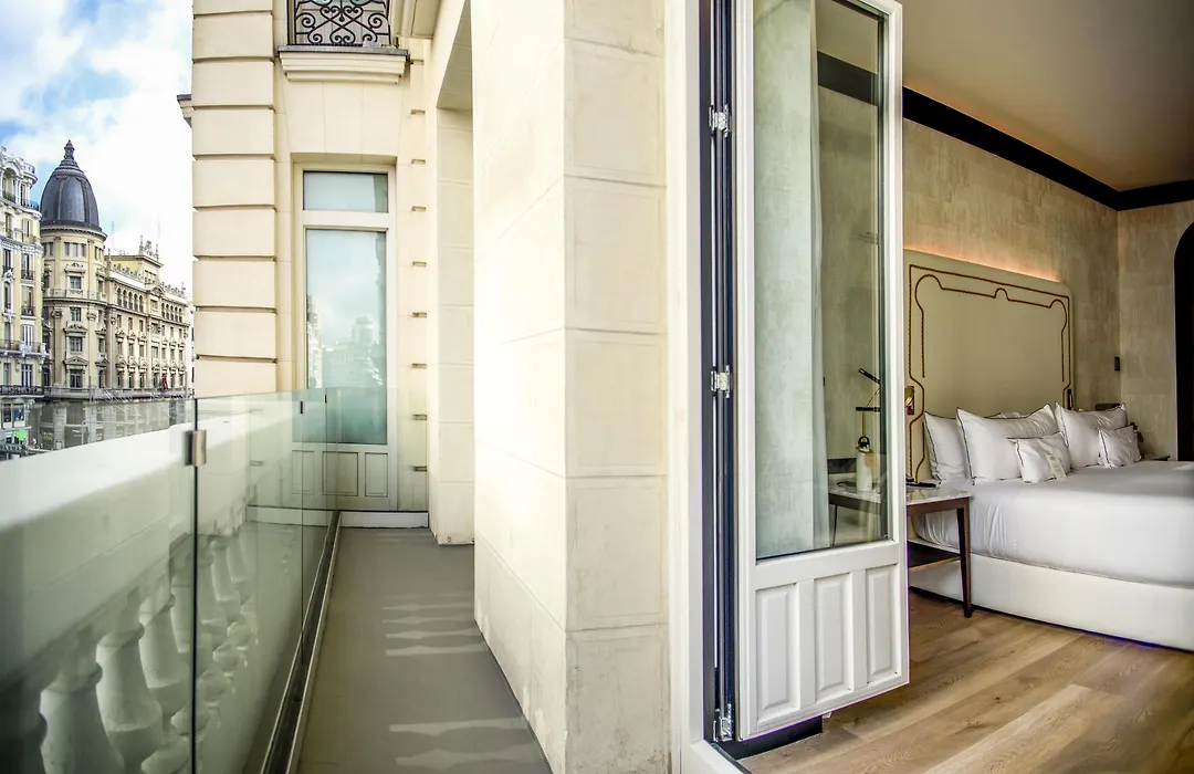 Hotel Montera Madrid, Curio Collection By Hilton-1