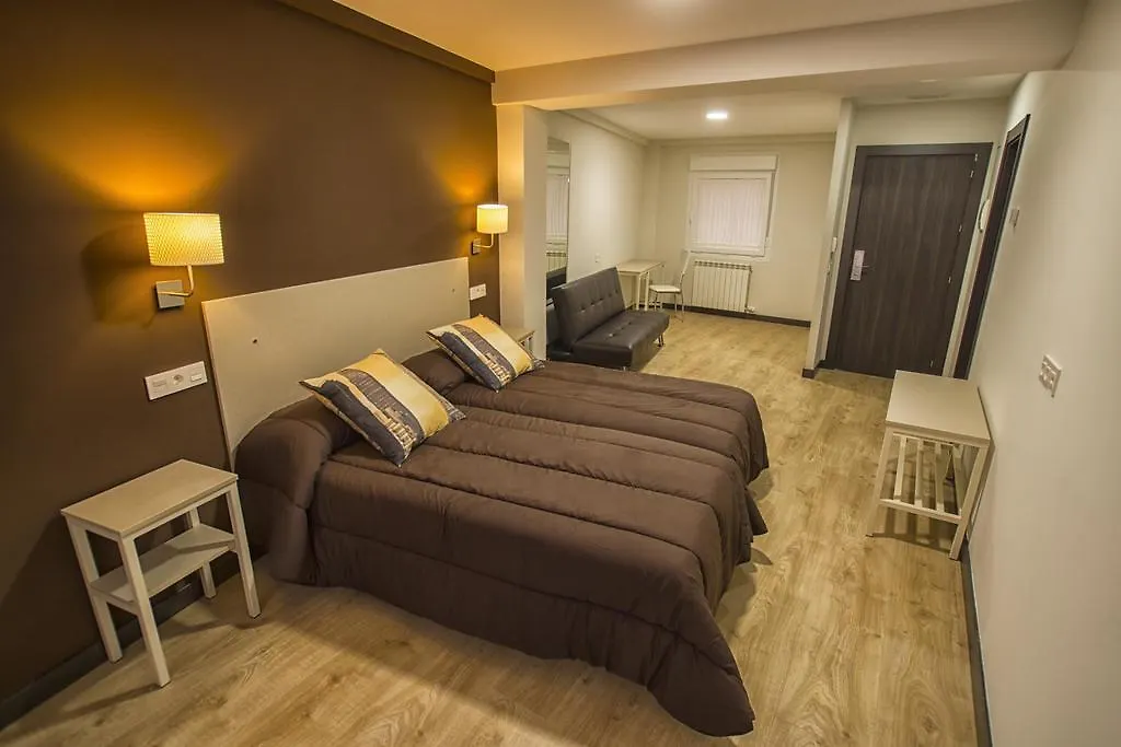 Hostal Elvira-1