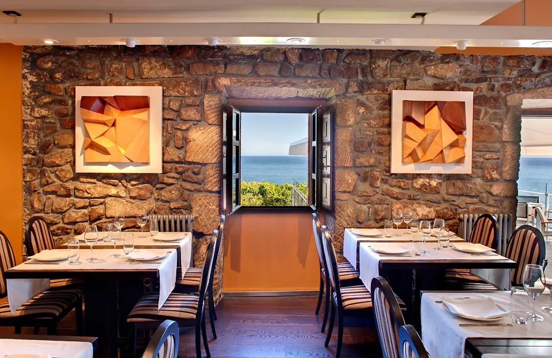 Hotel Lastres Miramar-1