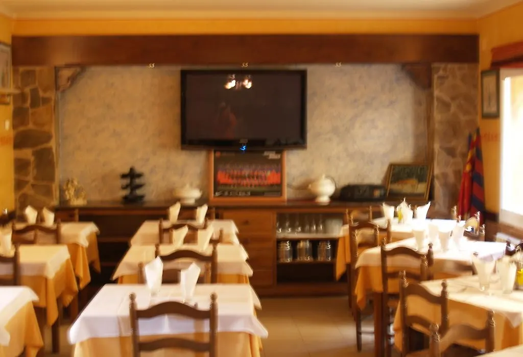 Hostal Barnes-1