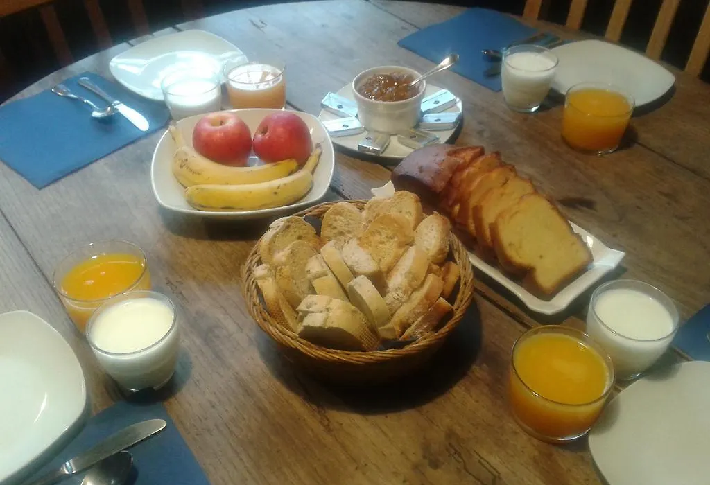 Hostal Itzalargikoborda-1