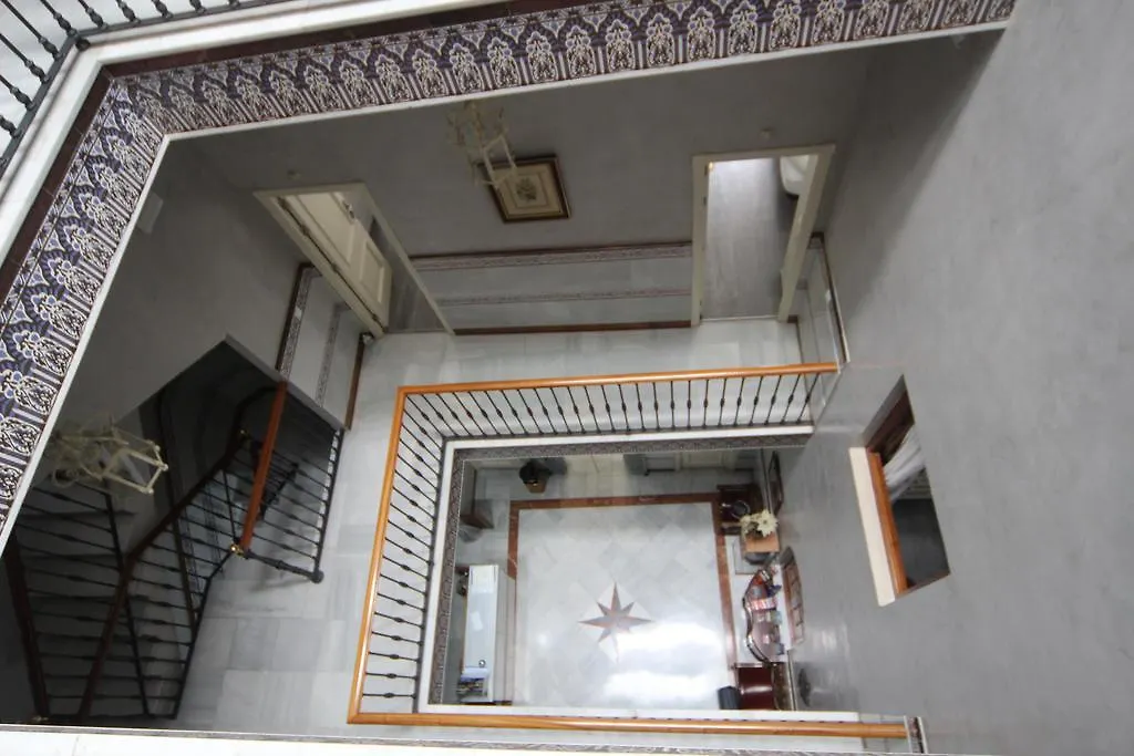 Hostal Roma-1