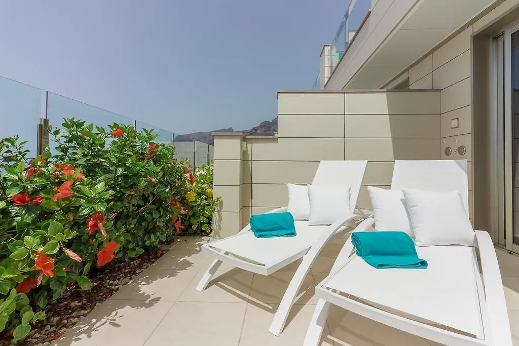 Klayman Diamond Aparthotel-1