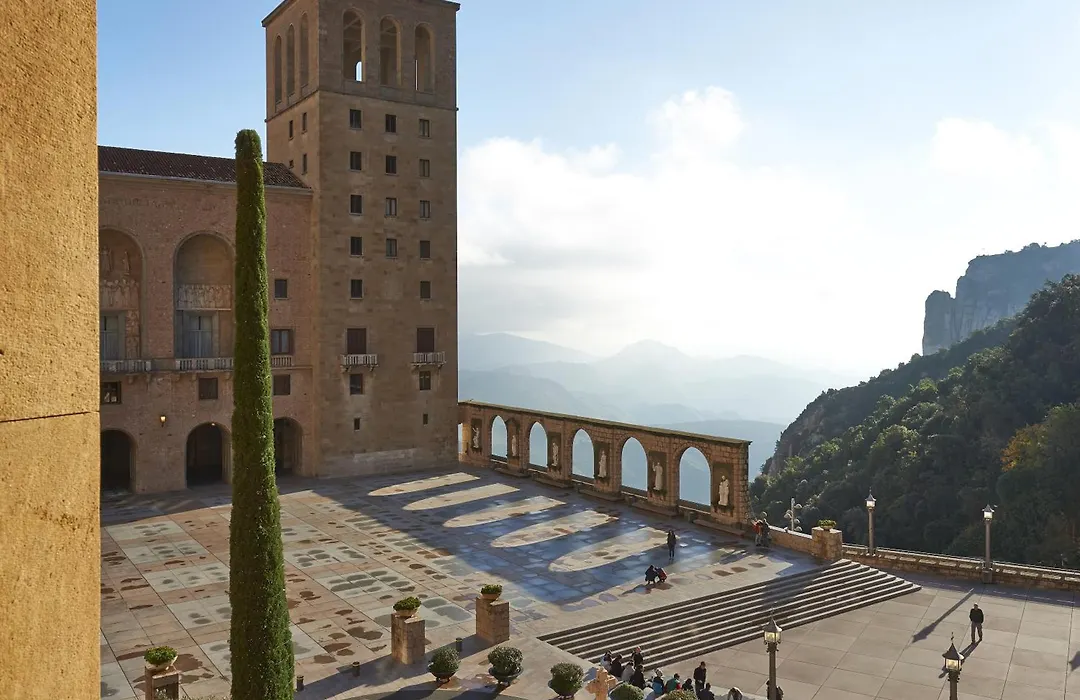 Hotel Abat Cisneros Montserrat-1