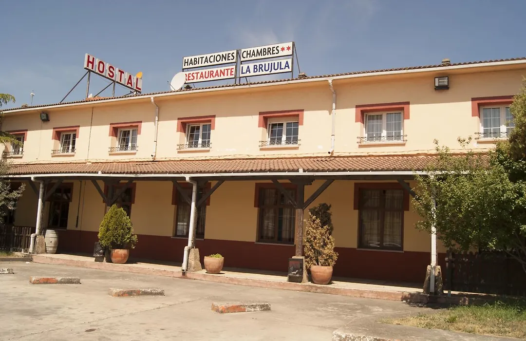 Hostal Hermanos Gutierrez-1