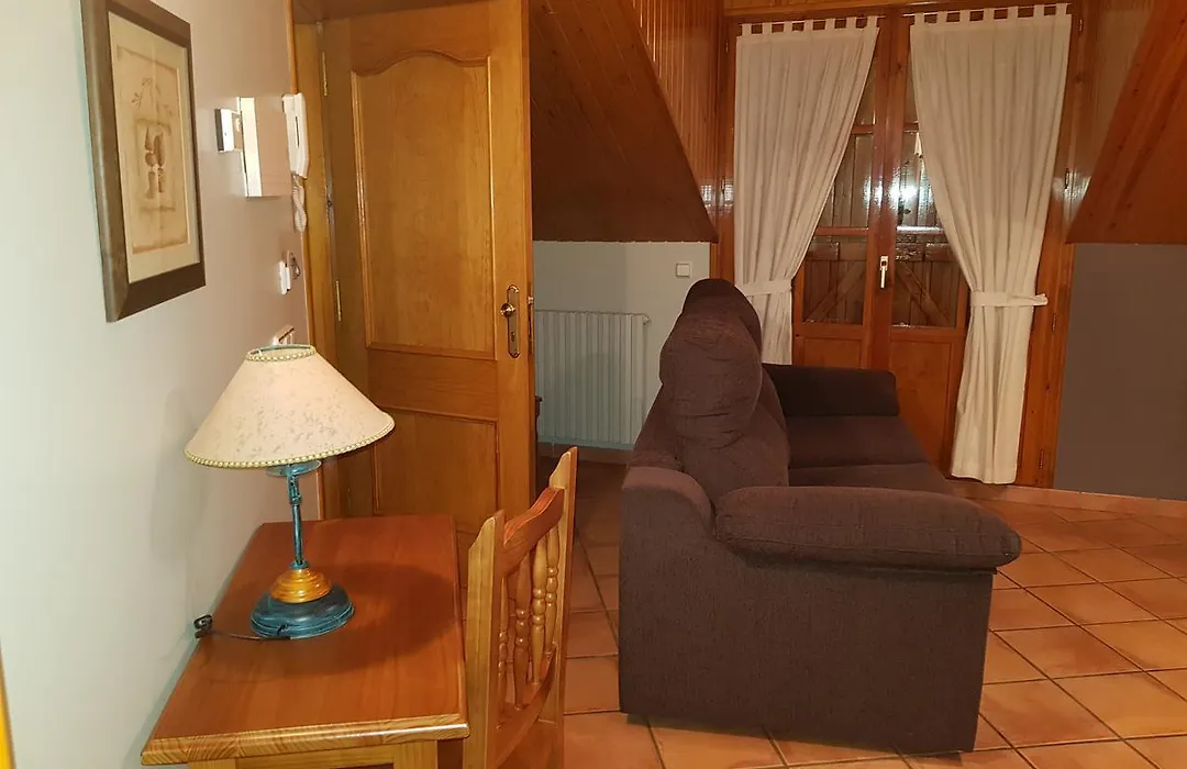 Aparta-Hotel Puertolas-1