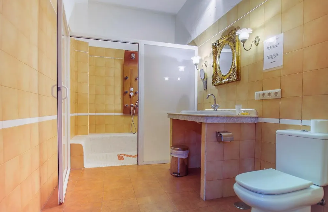 Hostal Nuevo Milán I-1