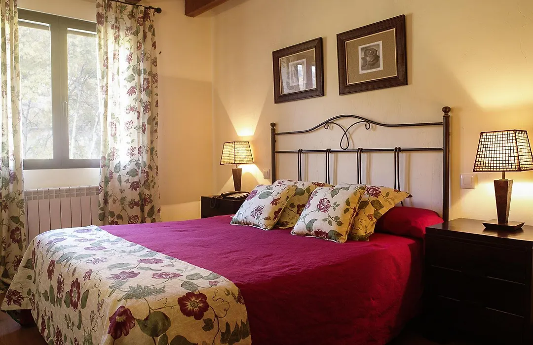 Hotel Ribera Del Corneja-1