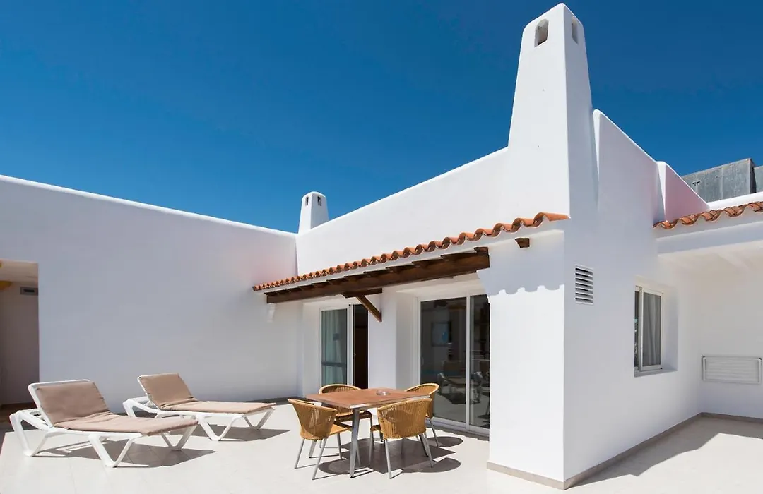 Apartamentos Es Canyer-1