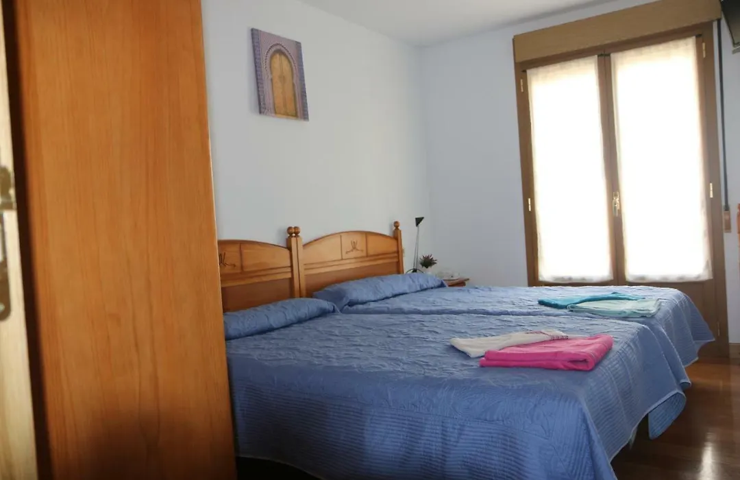 Hostal La Plaza-1