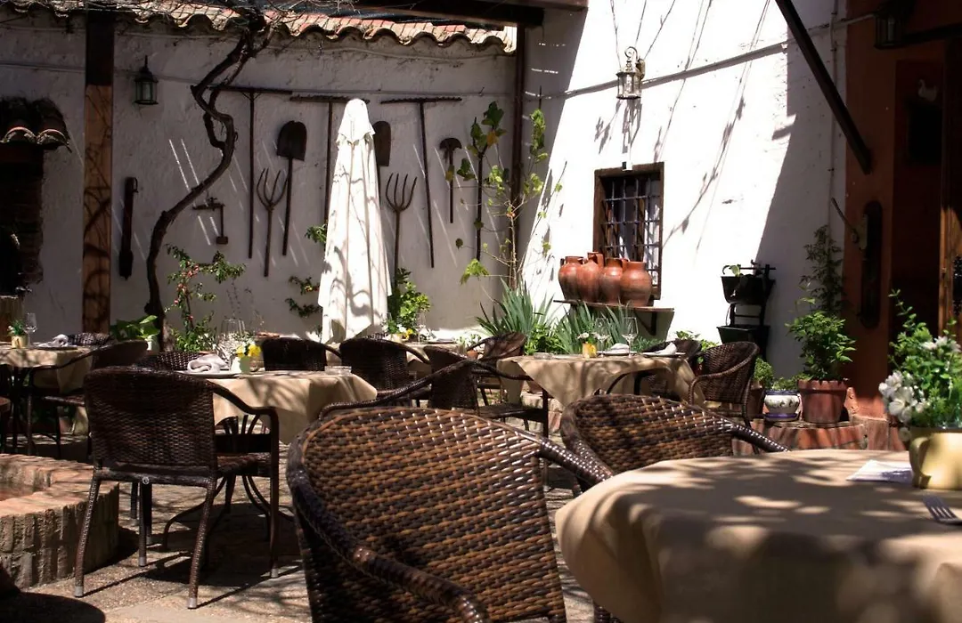 Hostal El Palacio-1