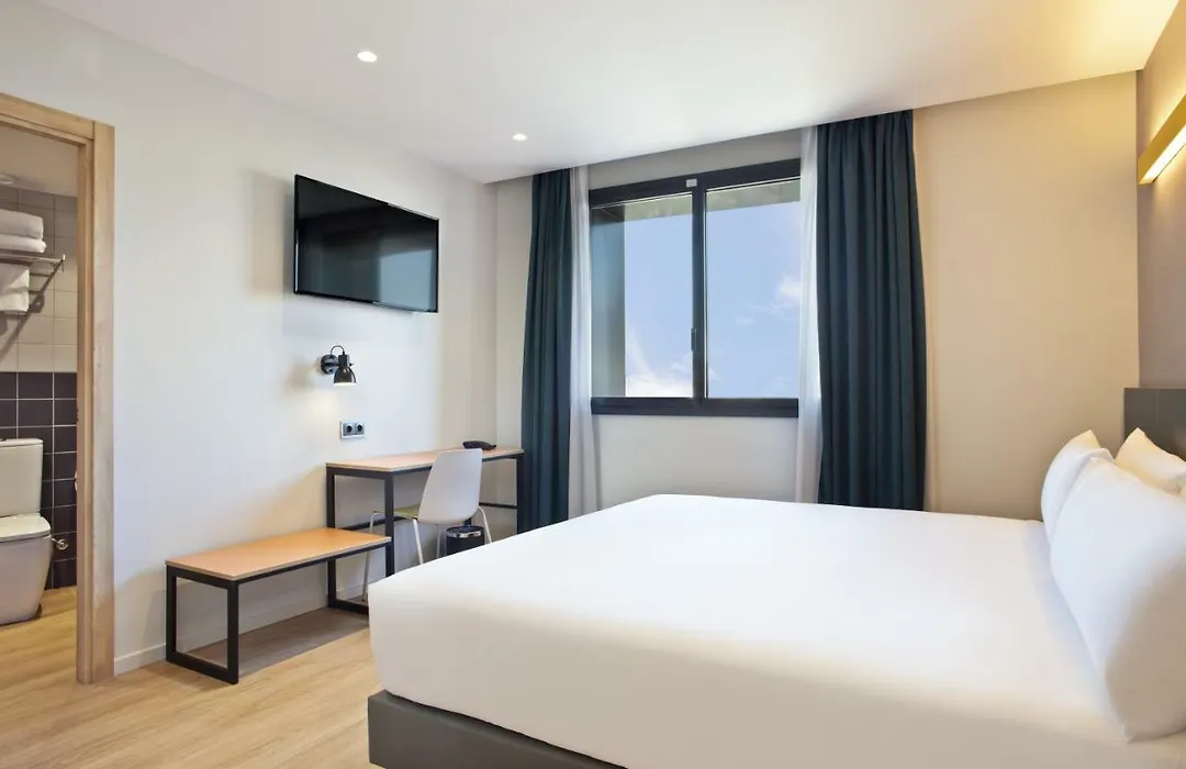 Hotel Brick Barcelona-1
