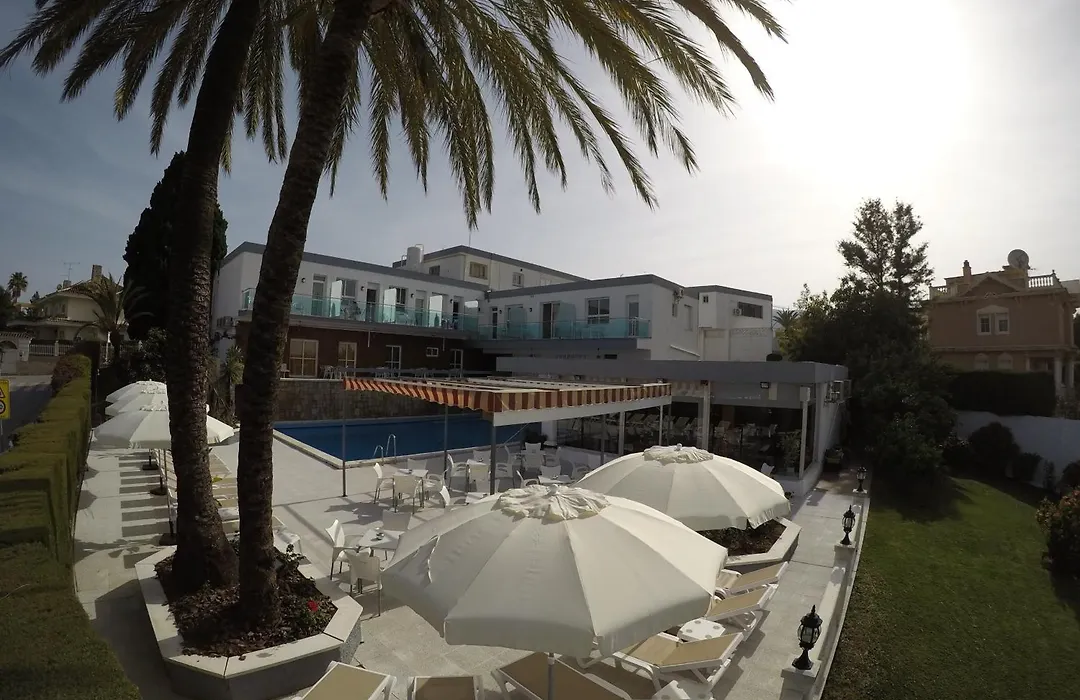 Hotel Complejo Los Rosales-1