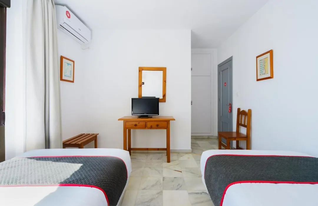 Hotel El Ancla-1