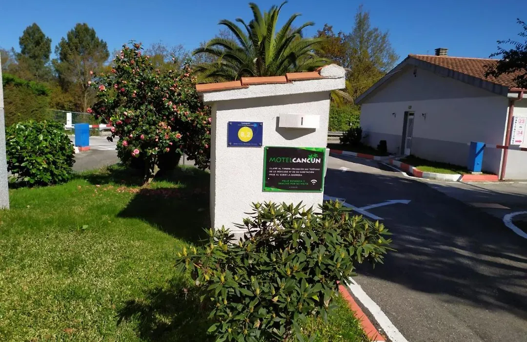 Motel Cancun Barbadas-Ourense-1