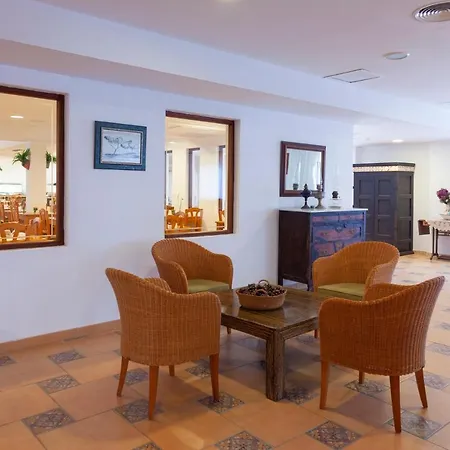 Hotel Roca Plana-3
