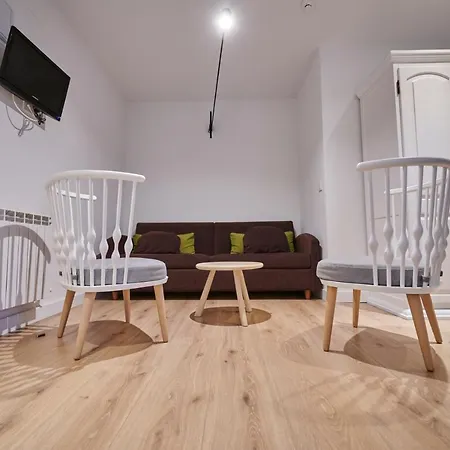 Hostal Lola-2
