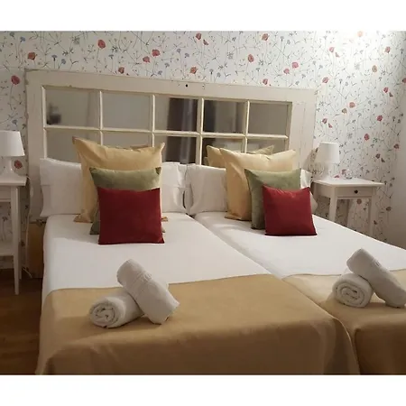 Petit Hotel-3