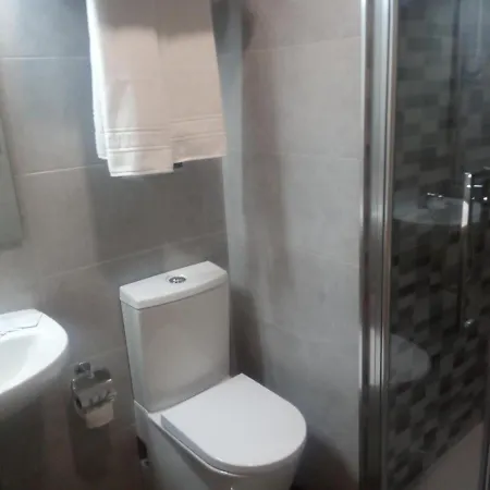 Hostal Outarelo-2