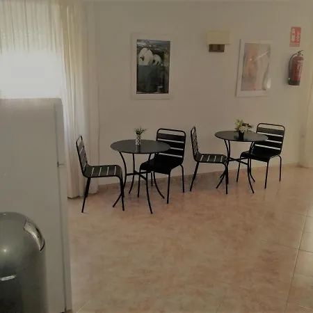 Pension Subirats Perello-3