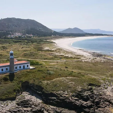 Hotel Faro Lariño-2