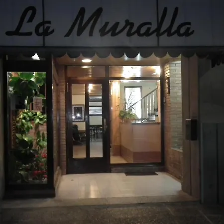Hostal La Muralla-2