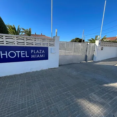 Hotel Plaza Miami - Sólo Adultos-3