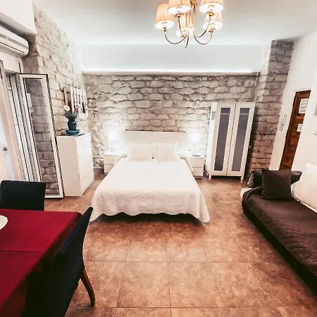 Antonio Guesthouse Alicante-3