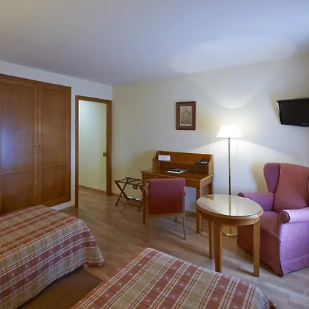 Hotel Abat Cisneros Montserrat-3
