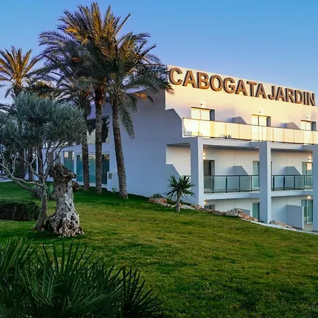 Hotel Cabogata Jardin-2
