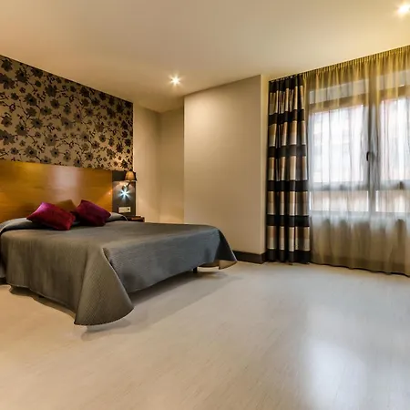 Hotel Regio Cadiz-3