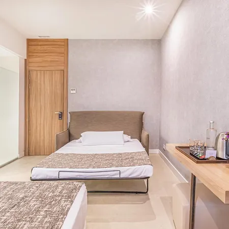 Casa Lirio By Blossom Hotels-3