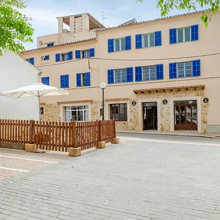 Hostal Marina-3