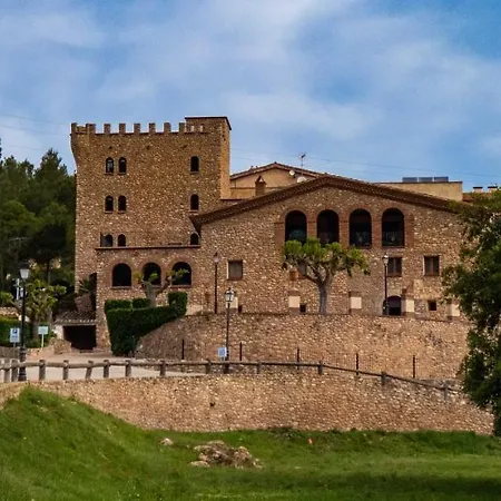 La Figuerola Hotel & Restaurant-3