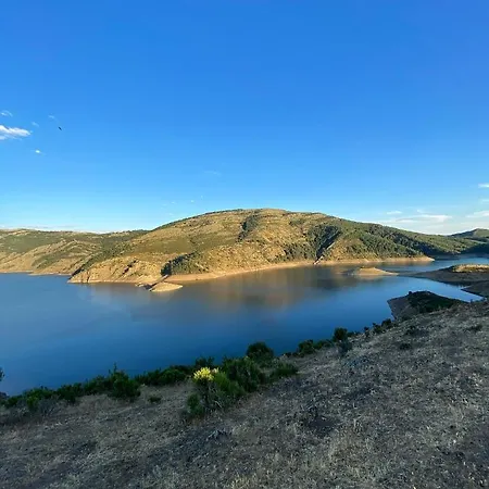 El Lago-2