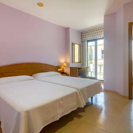 Duerming Montalvo Playa Hotel-3