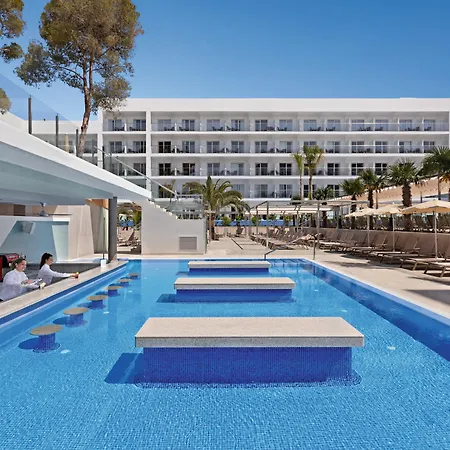 Hotel Riu Playa Park-3