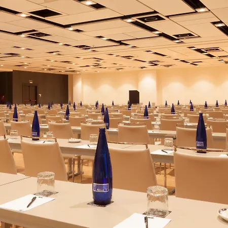 Madrid Marriott Auditorium Hotel & Conference Center-3