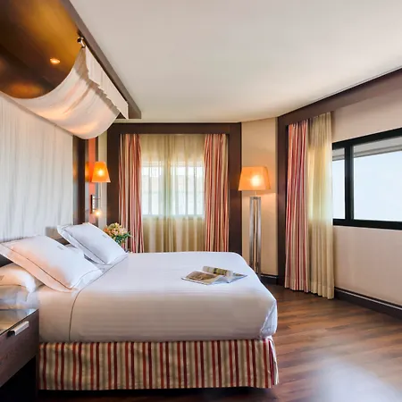 Hotel Cordoba Center-3