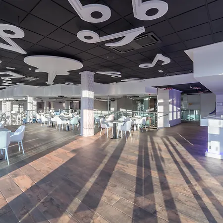 Sandos Benidorm Suites (Adults Only)-2