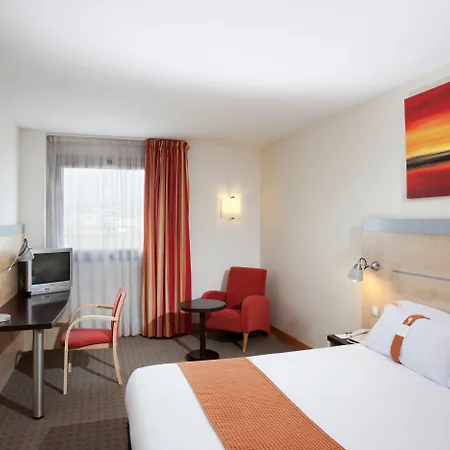 Holiday Inn Express Molins de Rei, an IHG Hotel-3