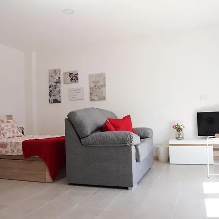 Apartamentos Turísticos San Miguel Arcángel, S.L.-2
