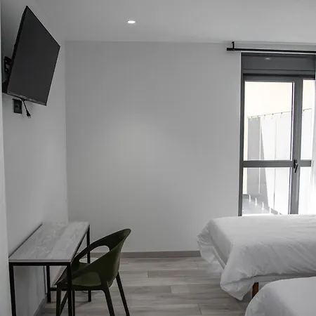 Hotel Chips Fene-3