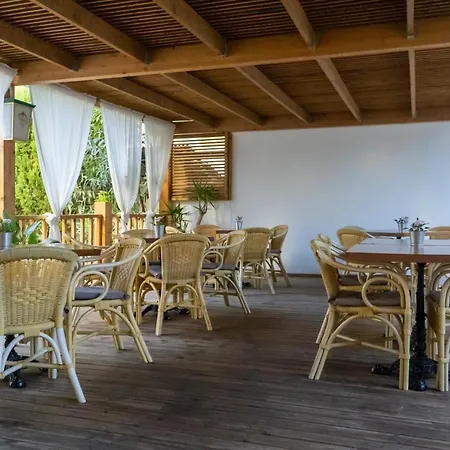 Coral Beach House & Food (Adults Only)-2