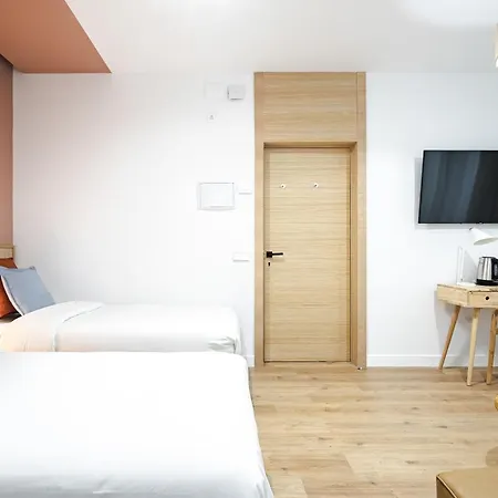 Vallecas Suites By Olala Homes-3